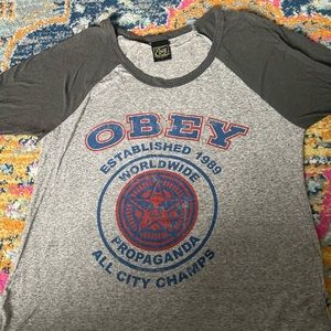 Obey 3/4 baseball Sz small
